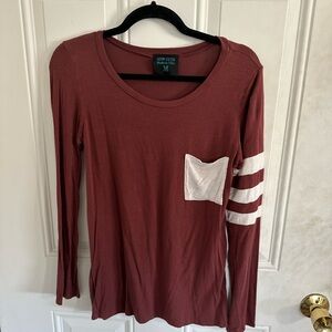 Women’s Long Sleeve Crewneck Tee with Contrast Pocket — Dusty Rose